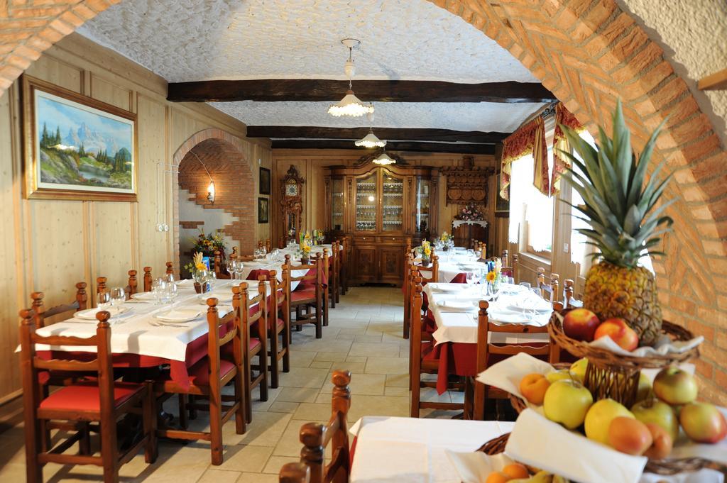Albergo Alpino Vermiglio Buitenkant foto
